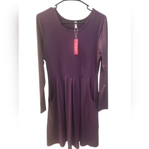 NWT purple long sleeve Medium dress with pockets